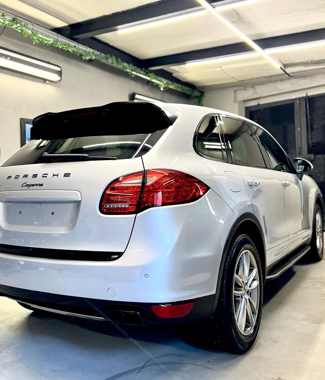 Porsche Cayenne — 3