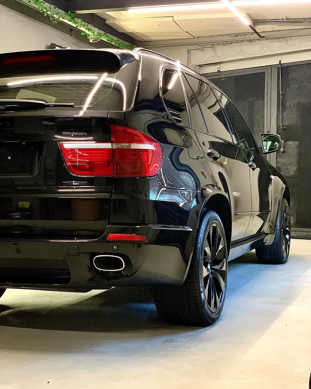 BMW X5 — 1